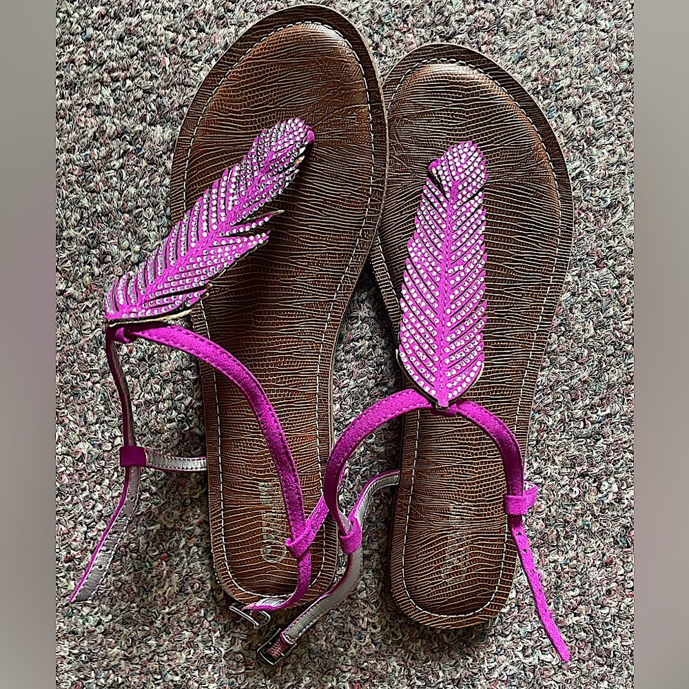 Carlos Santana purple feather sandals women size 10